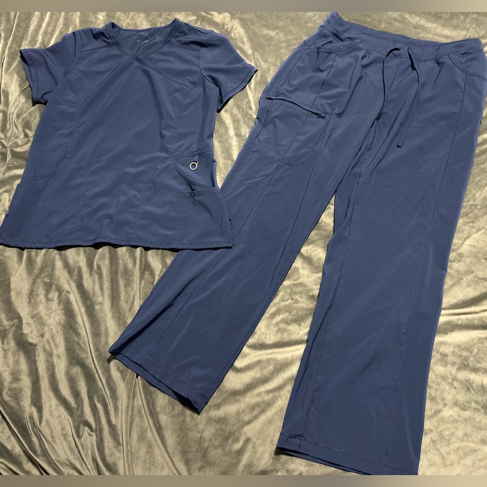 Cherokee Infinity | Mock Wrap Scrub Top + Drawstring Scrub Pant | L | Navy